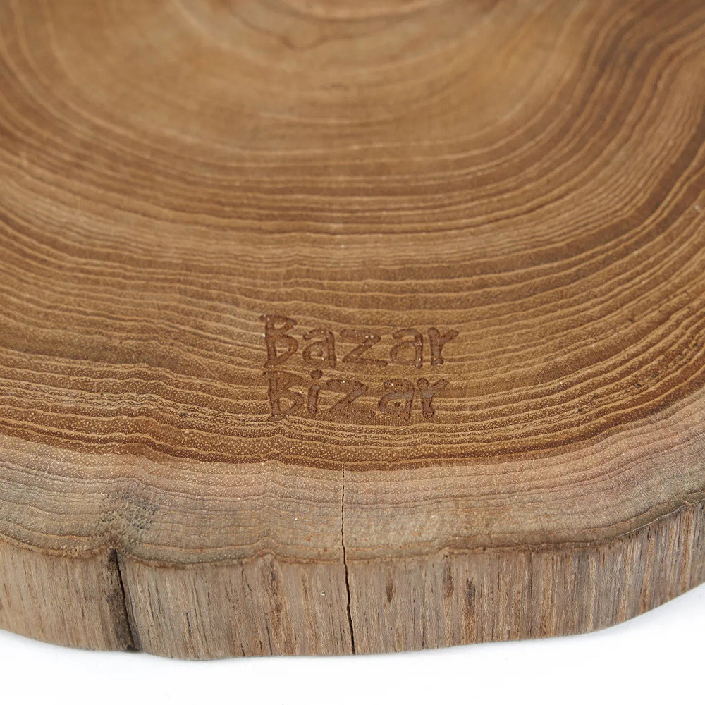 the-teak-root-cutting-board