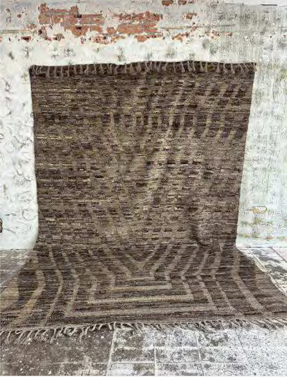 the-handwoven-afghan-rug-0982