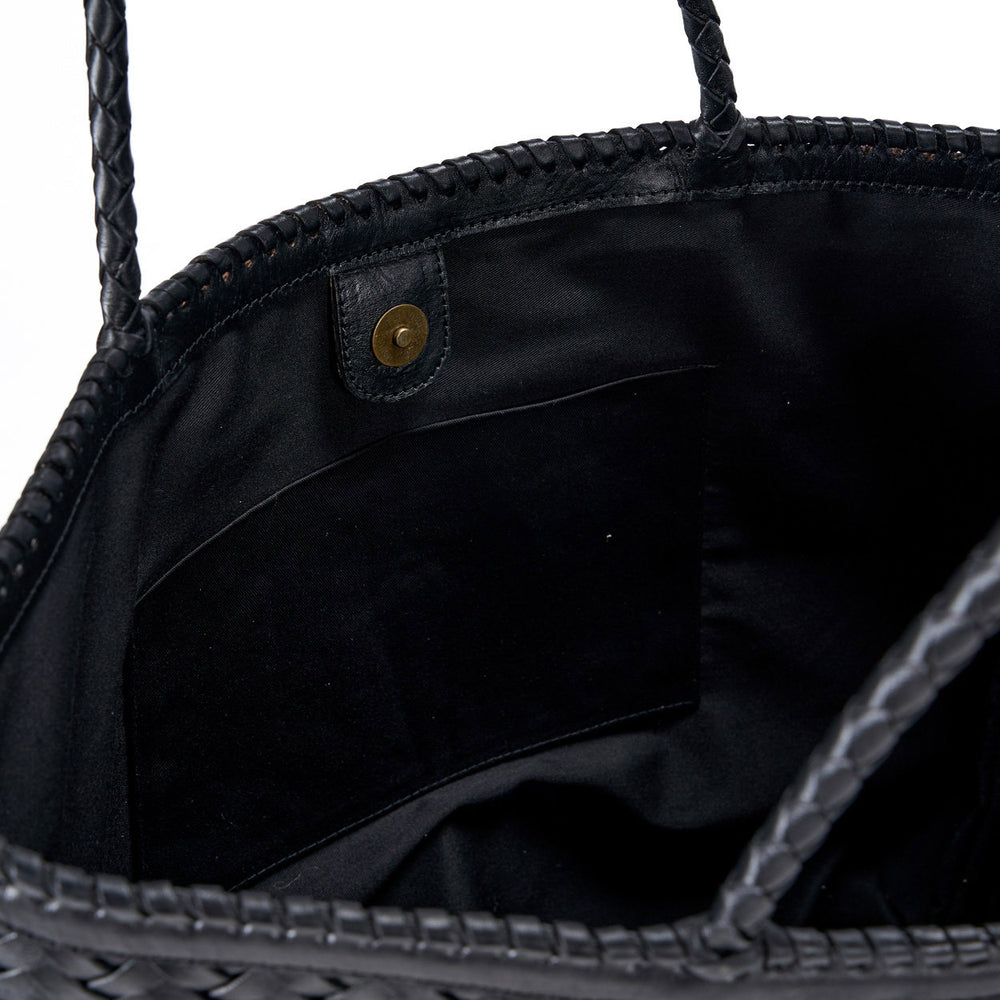 the-execu-shopper-black