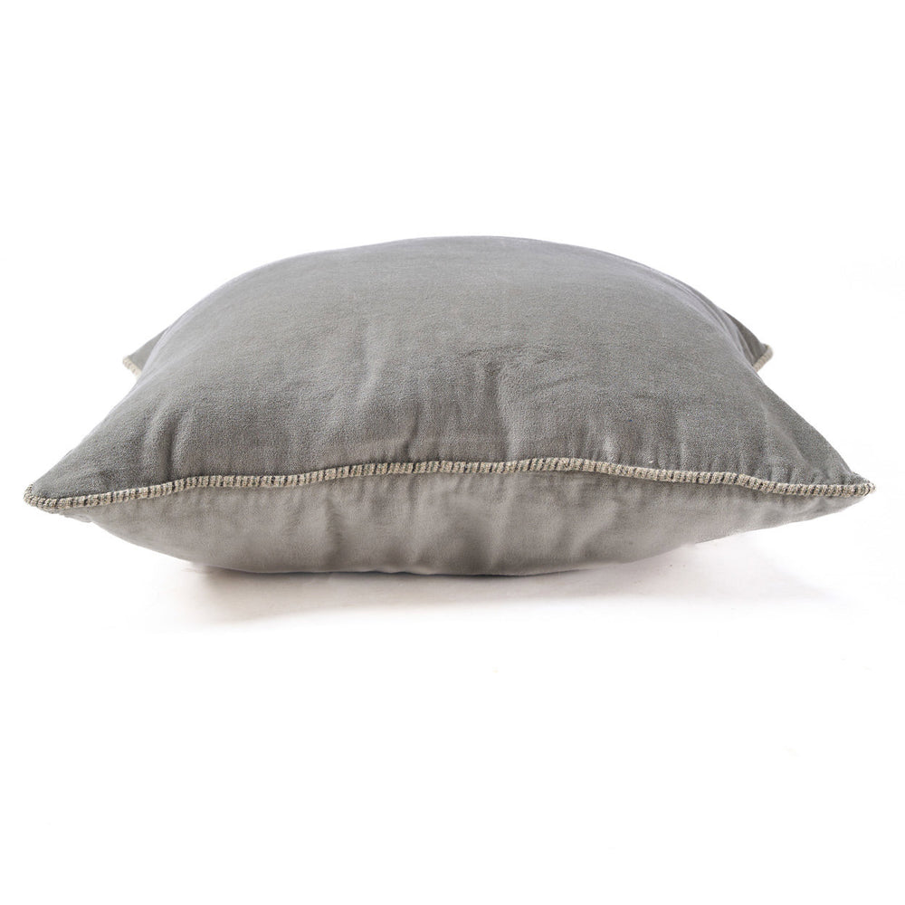 cushion-cover-with-4-side-cord-piping-50x50