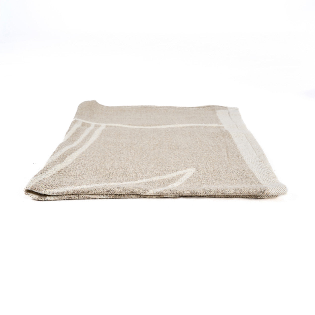 Lightweight and durable white kitchen towel made from natural linen, decorated with a stylish palm tree motif.