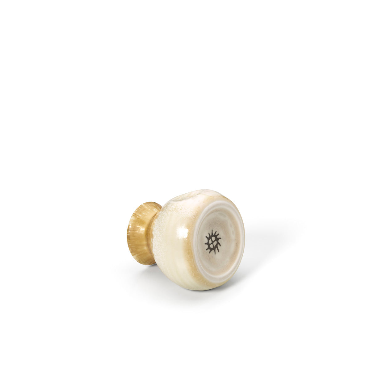 the-da-rocha-sauce-pourer-white-honey