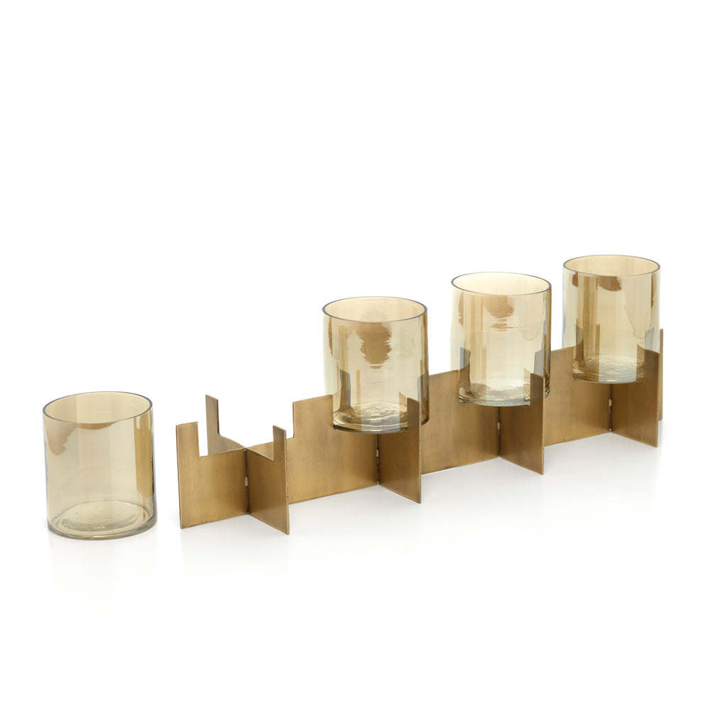 the-quarta-candle-holder-gold