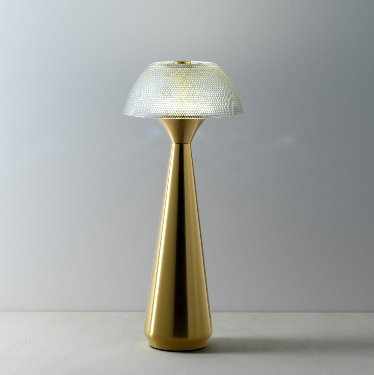 the-mushlampio-led-table-lamp