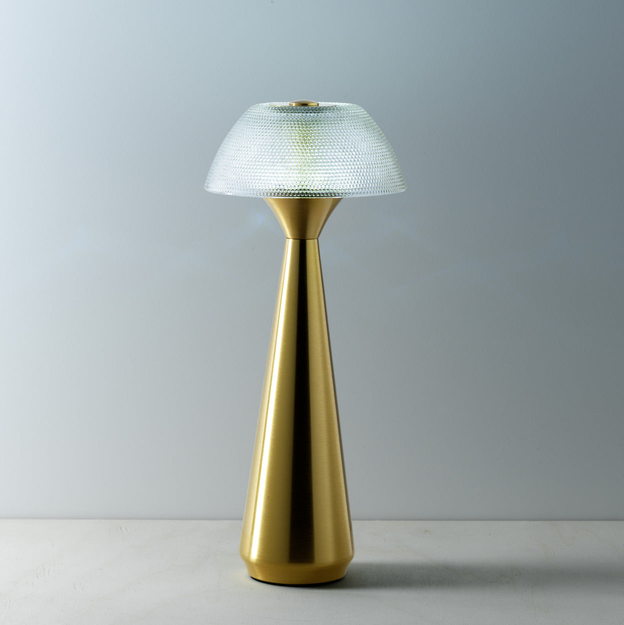 the-mushlampio-led-table-lamp