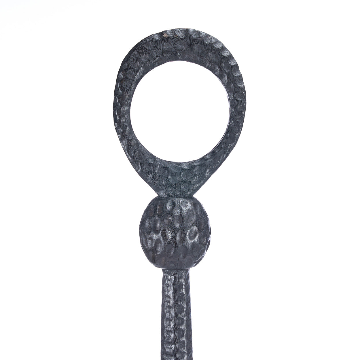 the-totema-pillar-black