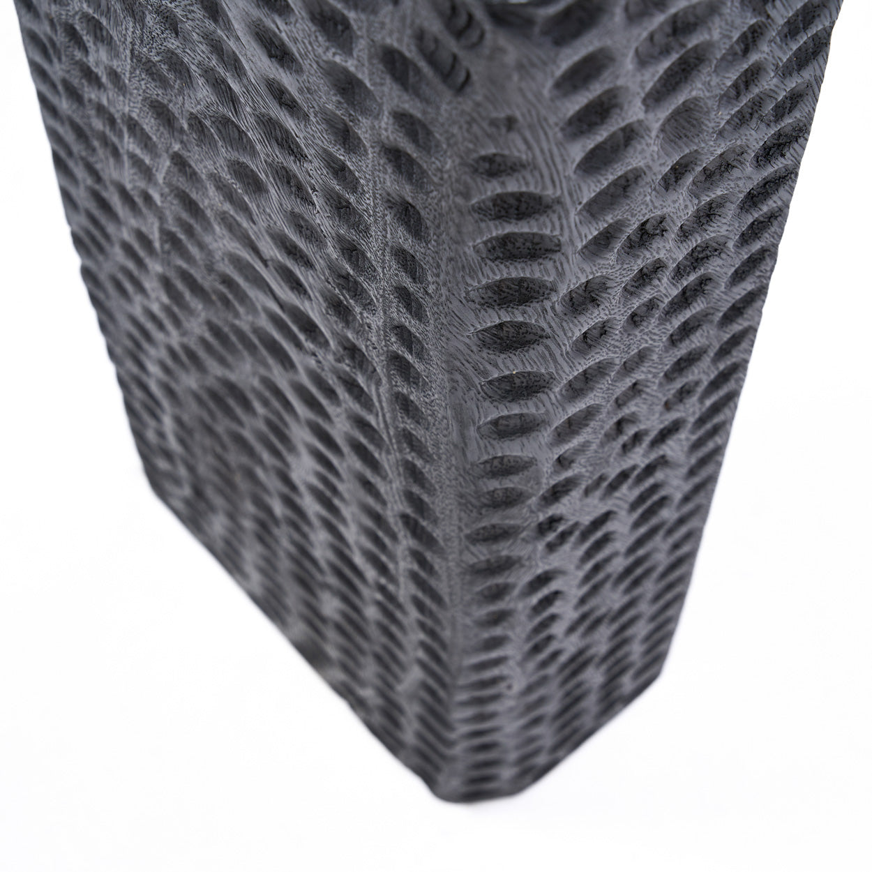 the-totemic-touch-black