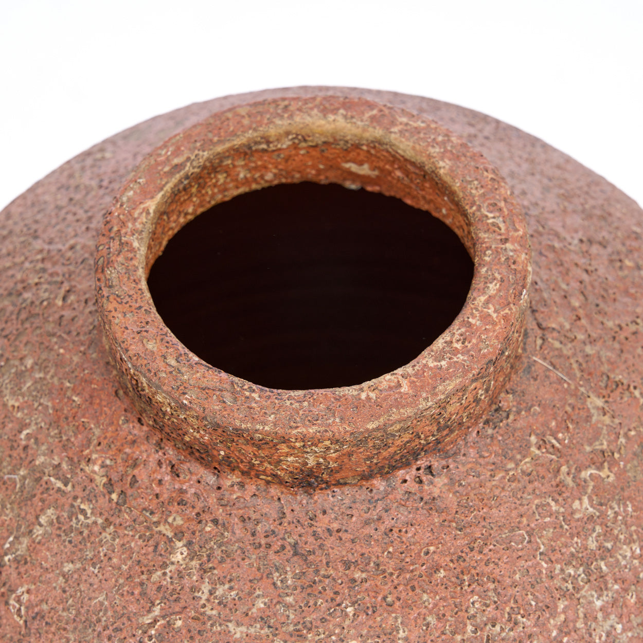 the-clay-echo-vase-terracotta-l