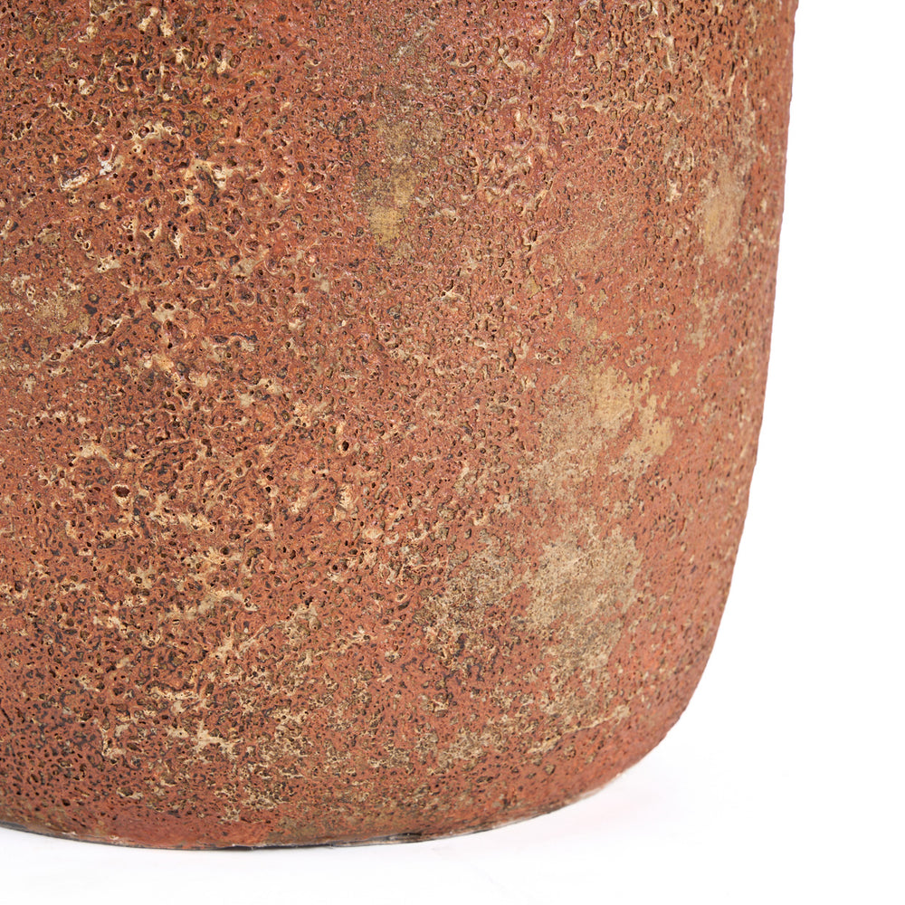 the-clay-echo-vase-terracotta-l