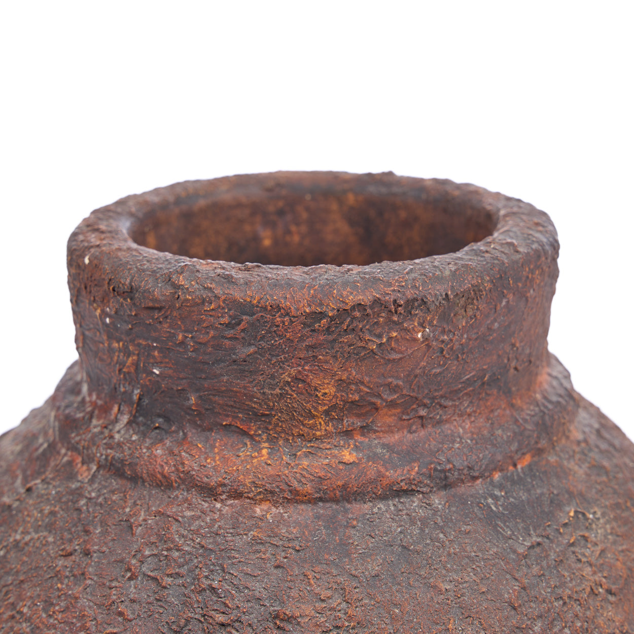 the-amphora-rustica-vase-burgundy-m