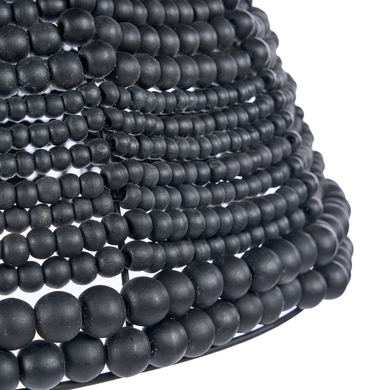 sample-lamp-026-wooden-beads-black