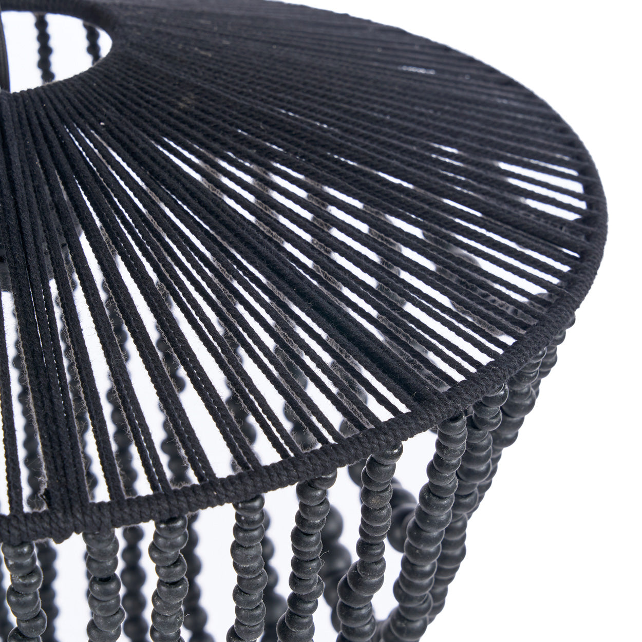 the-wooden-bead-chandelier-black-l