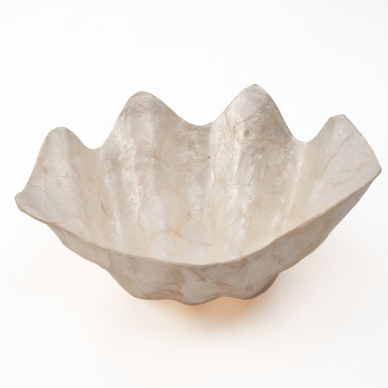 the-mother-of-pearl-soap-dish-white-m