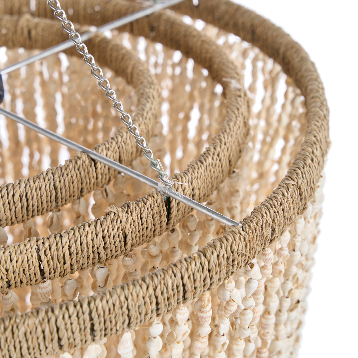 the-lagoon-shell-chandelier-natural-m