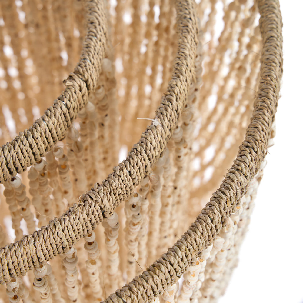 the-lagoon-shell-chandelier-natural-m
