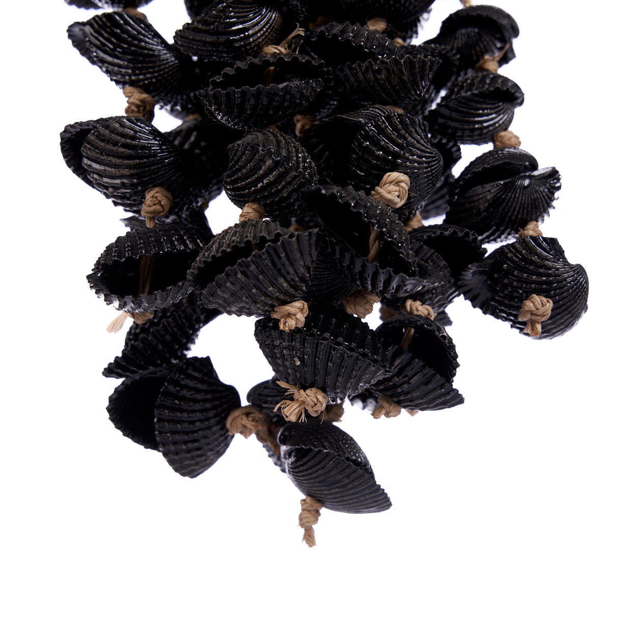 the-midnight-shell-tassel-black