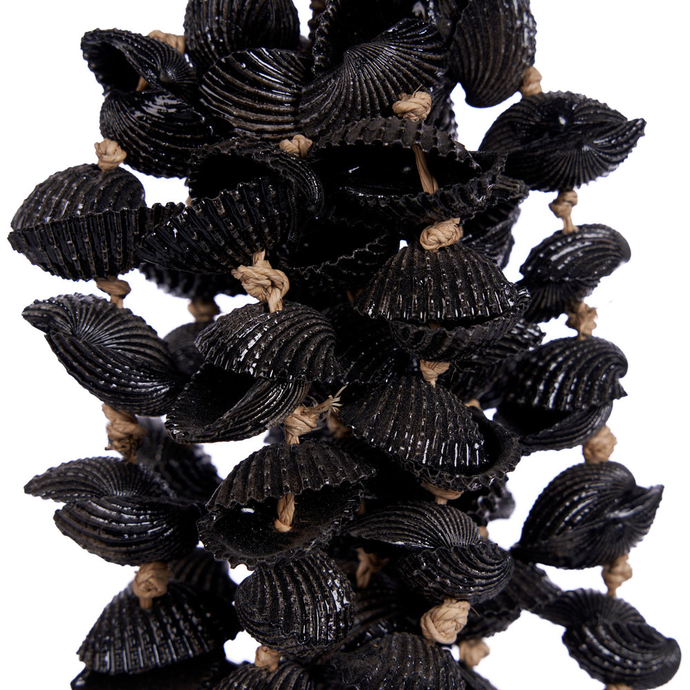 the-midnight-shell-tassel-black