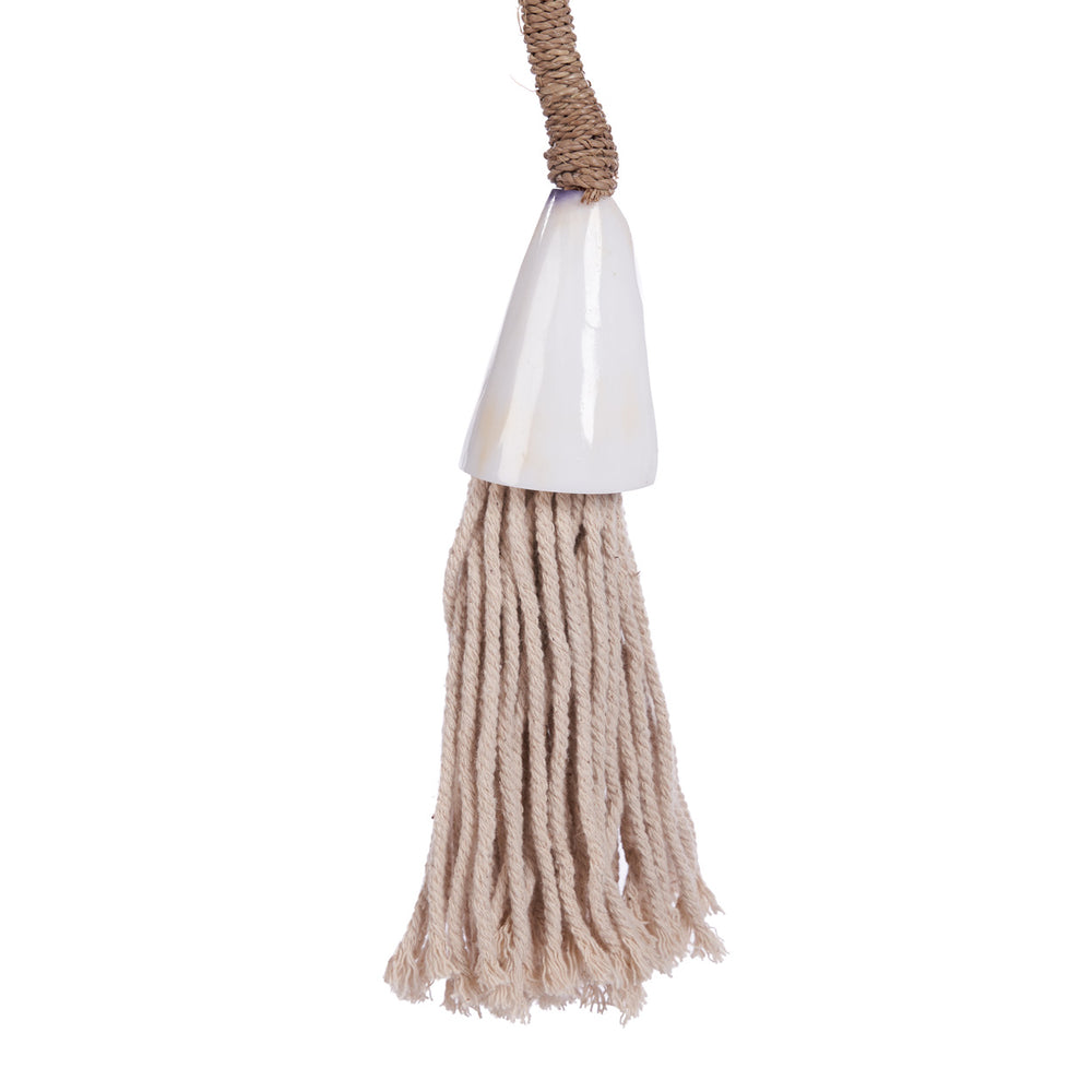 the-shoreline-necklace-natural