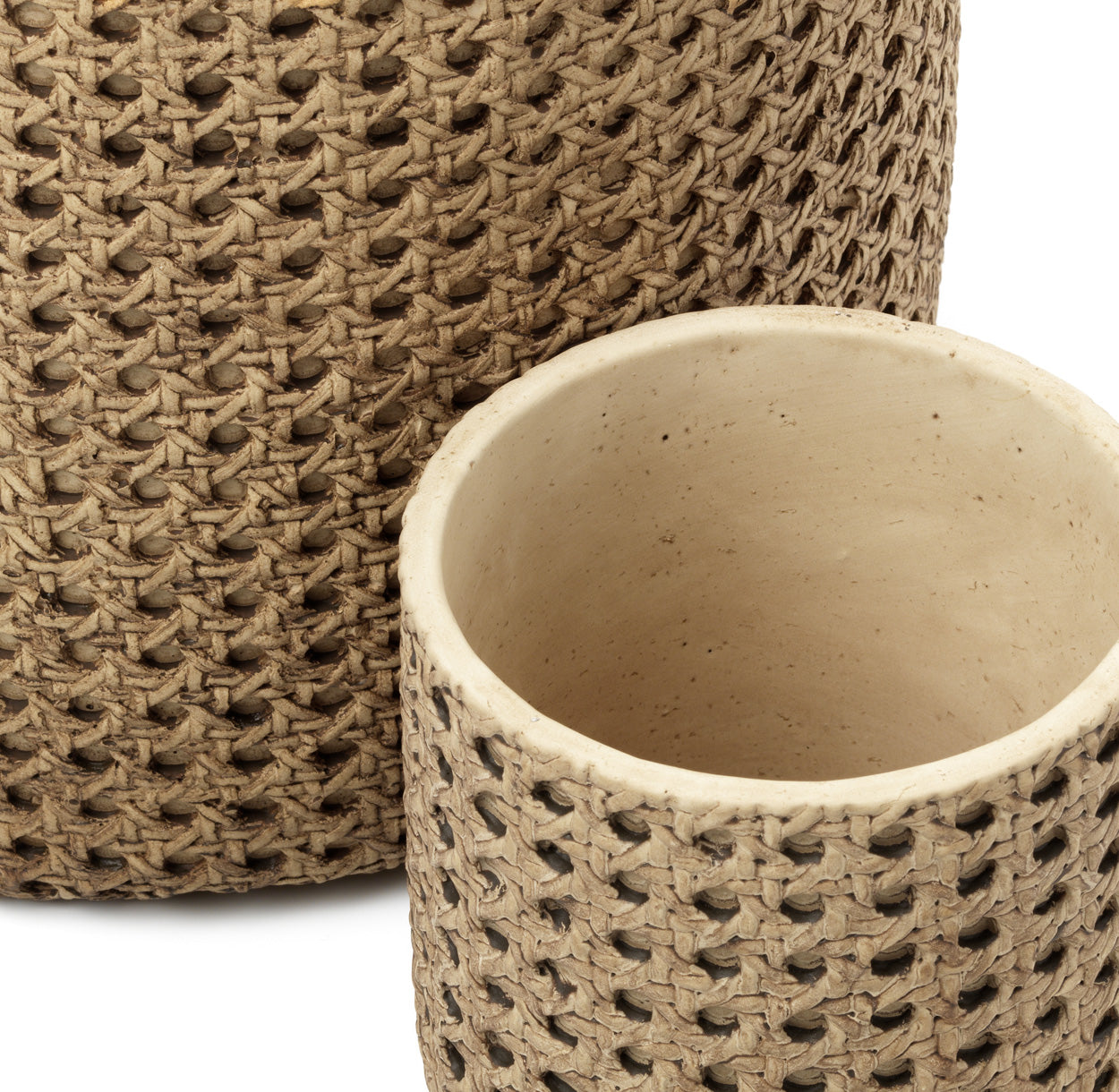 the-rattanrock-planter-natural-l