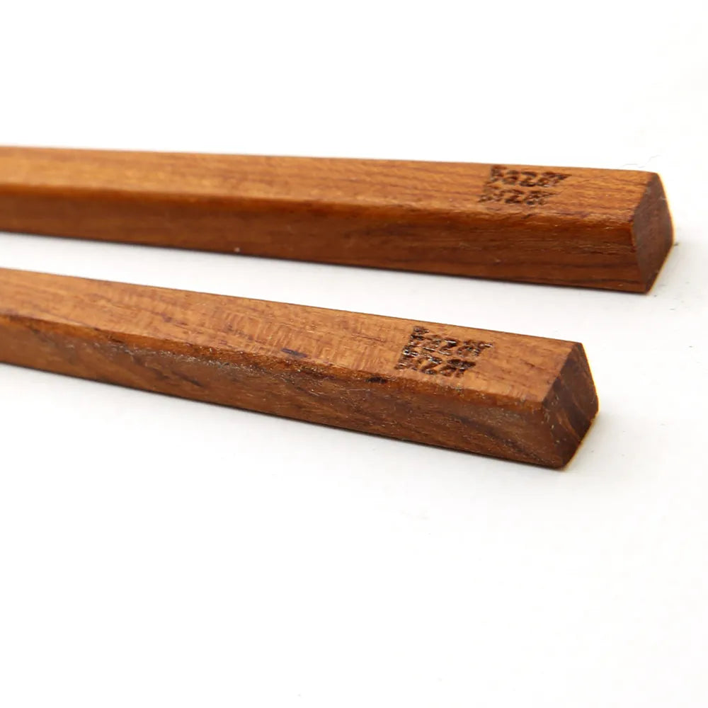 the-teak-root-chop-sticks