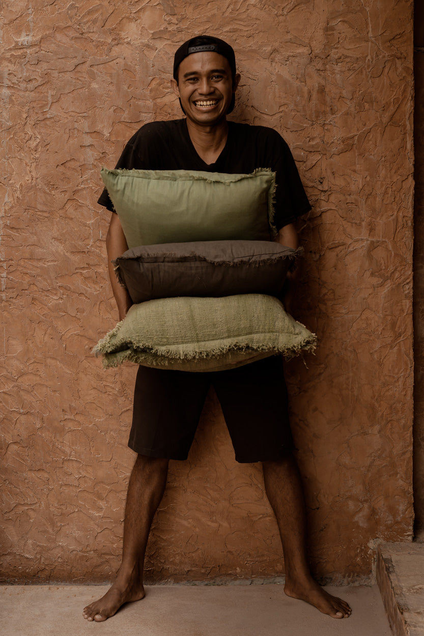 Der Smoky Vibe Kissenbezug - Grau