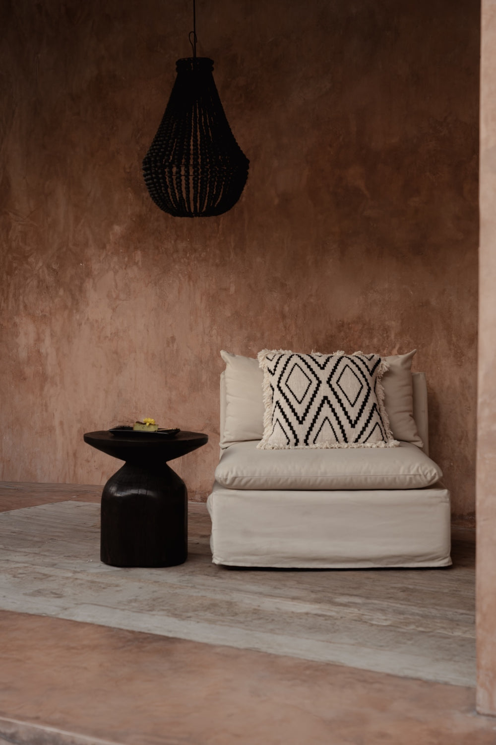 The Sahara Diamond Cushion Cover - Natural Black