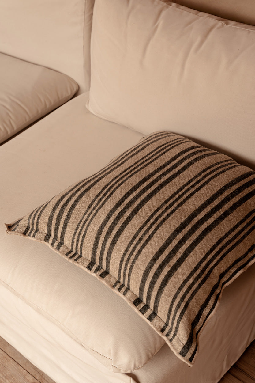 La Housse de Coussin Nordic Stripe - Noir Naturel - 50x50