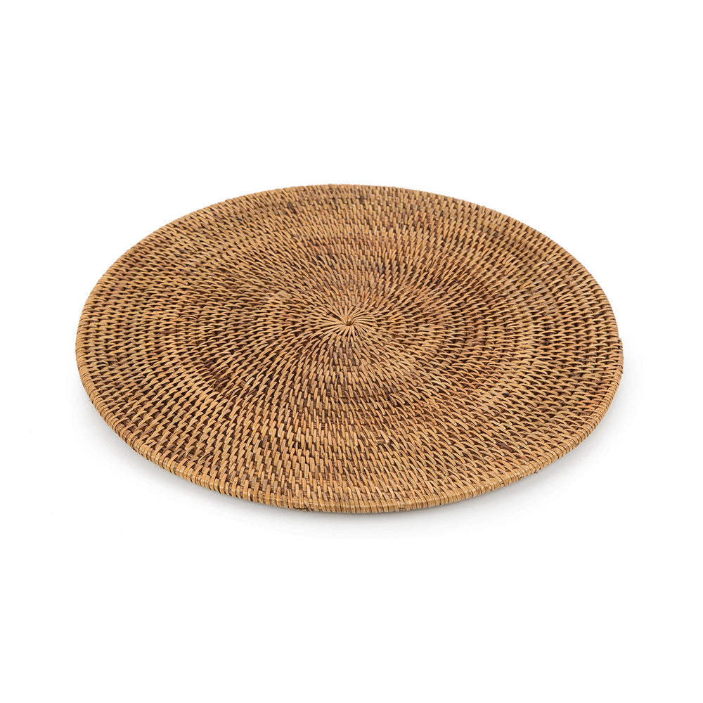 Natural brown rattan placemat for everyday table setting, give a stunning touch to dining moment.