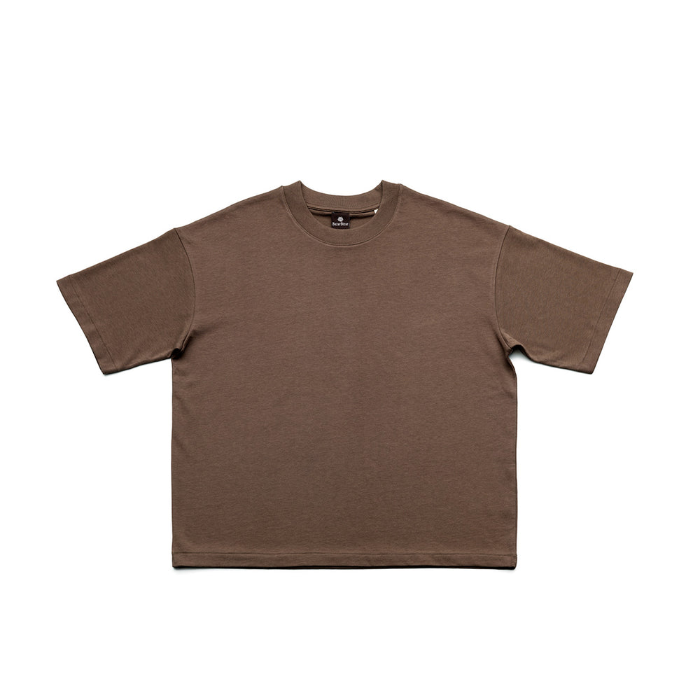 Mocha brown t-shirt medium size, crafted from soft cotton with a classic and comfortable fit.