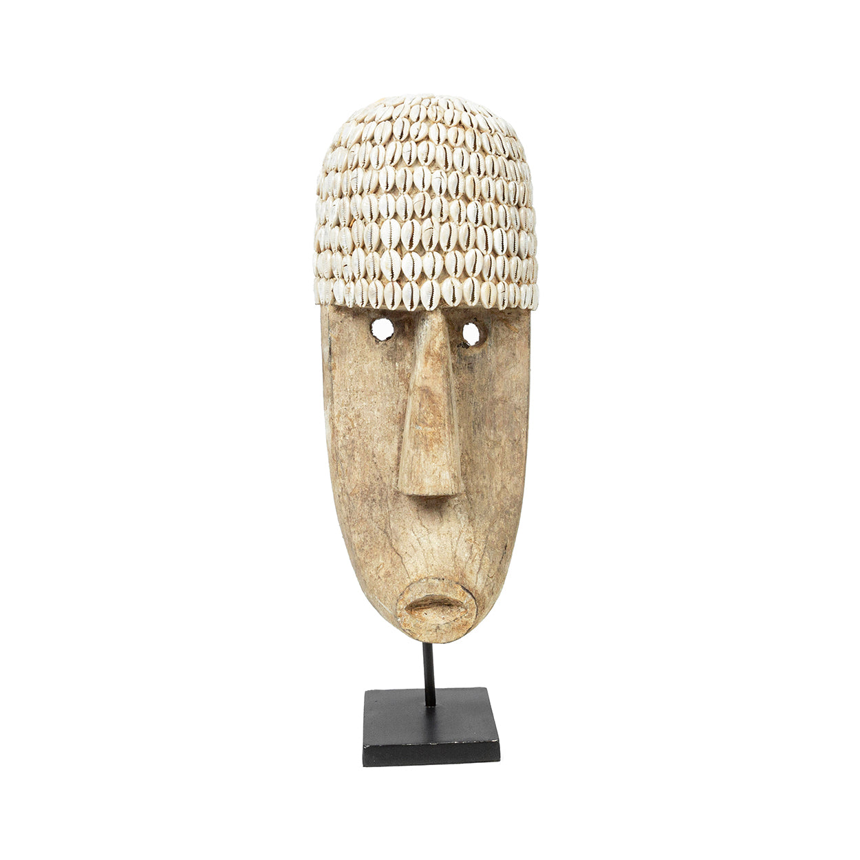 Le Masque De Cowrie Sur Pied - L