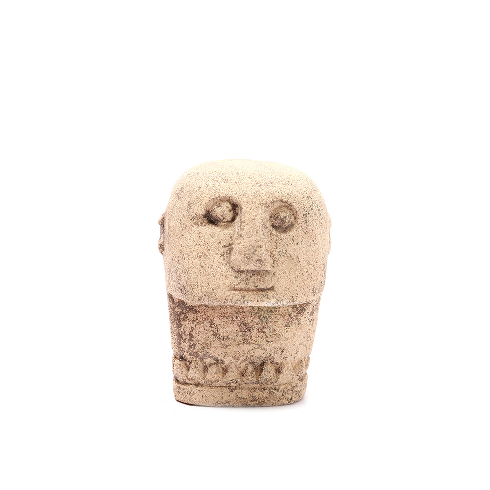 La Estatua De Piedra Sumba #09