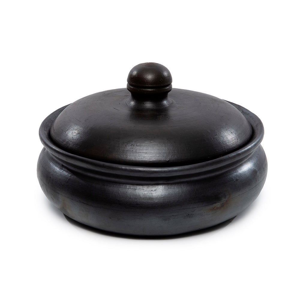 The Burned Curry Pot, black curry pot with lid, handmade terracotta cookware for flavorful meals
