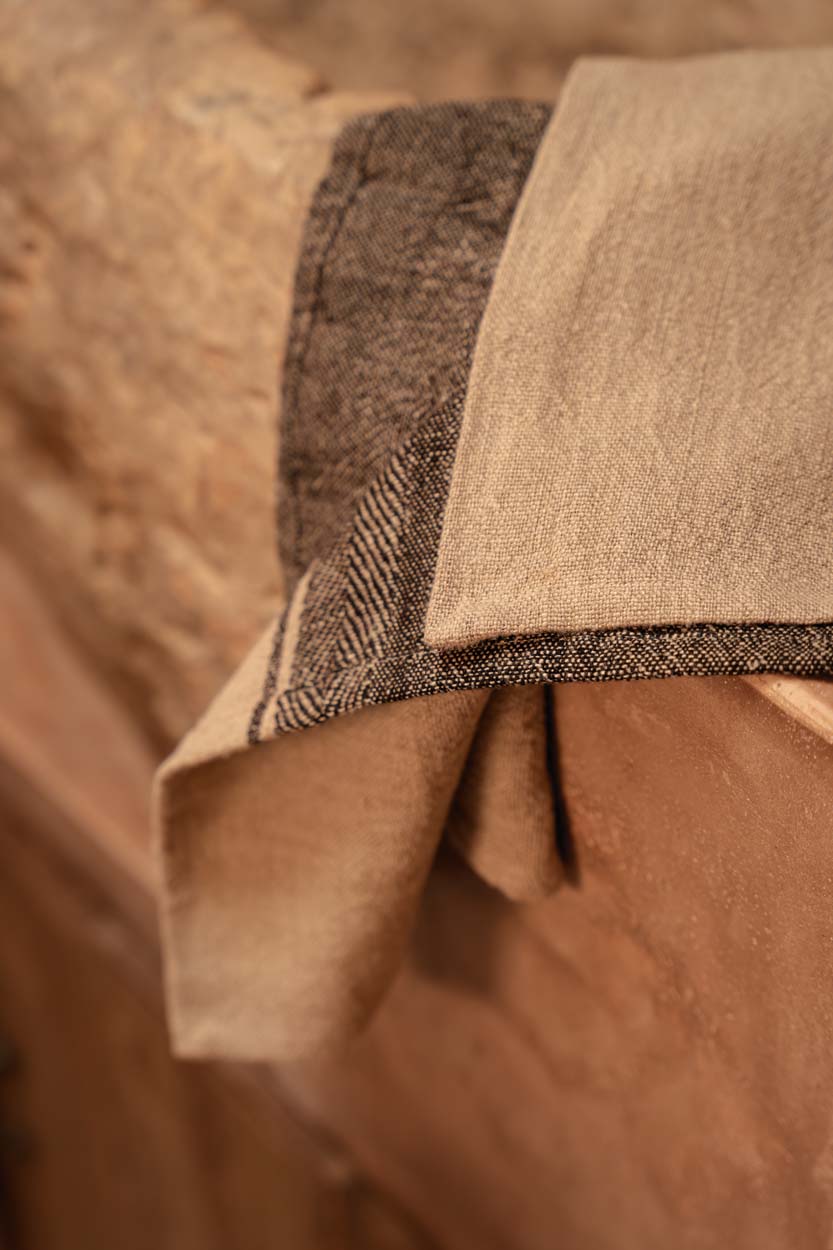 The Linen Moody Kitchen Towel - Natural Black - 50x70