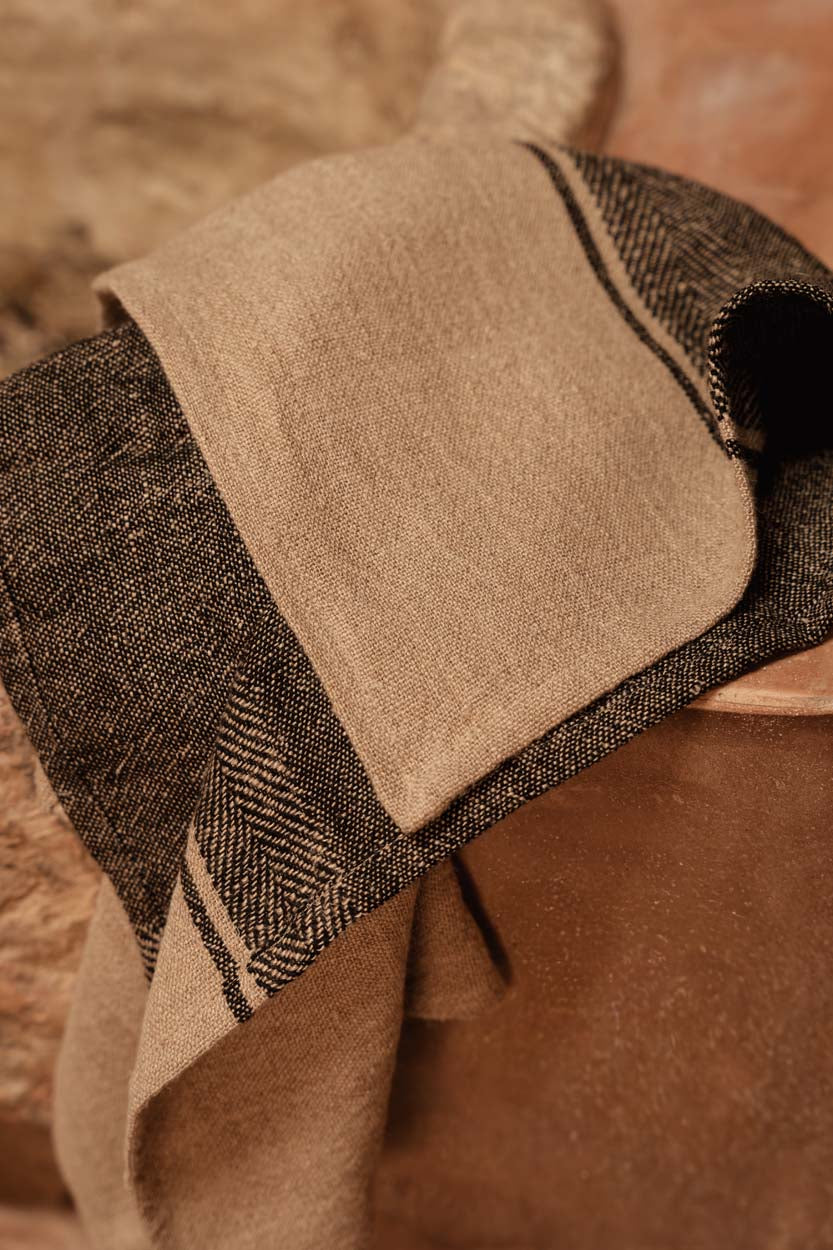 The Linen Moody Kitchen Towel - Natural Black - 50x70