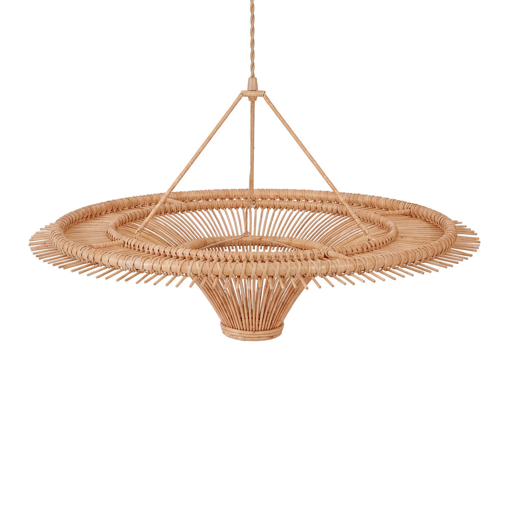 An oversized pendant light made from rattan, enriched with natural tones and artisanal detail.