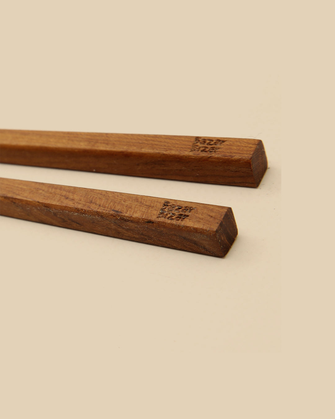 Le Bacchette in Radice di Teak