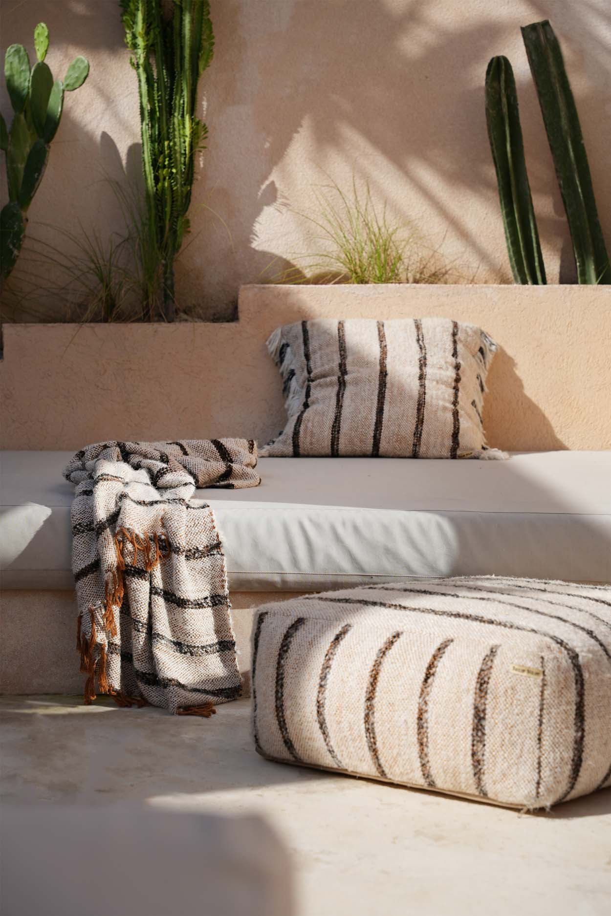 the-sil-vous-plaid-bohemian-white