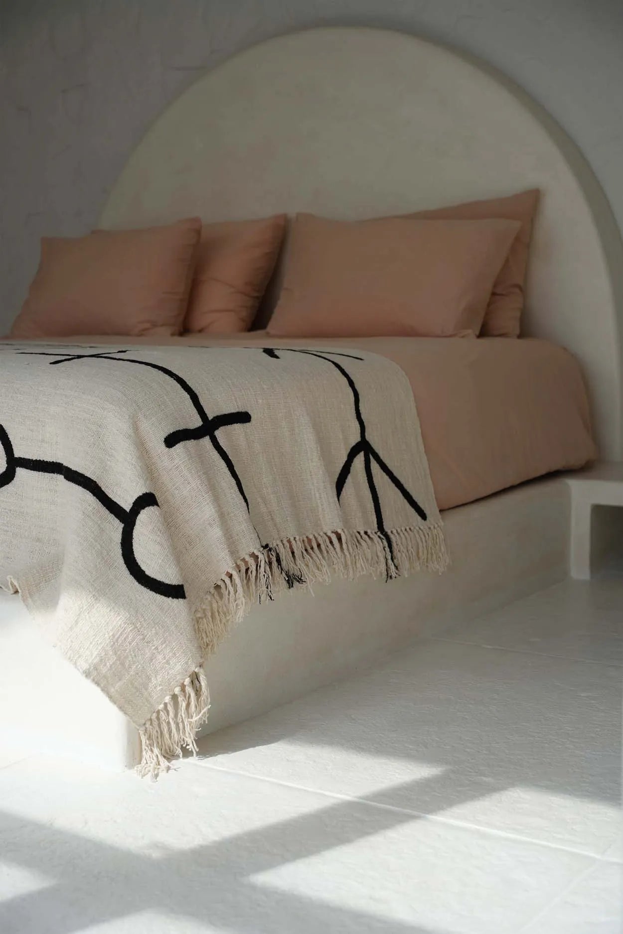 the-evil-eye-bed-throw-natural-black
