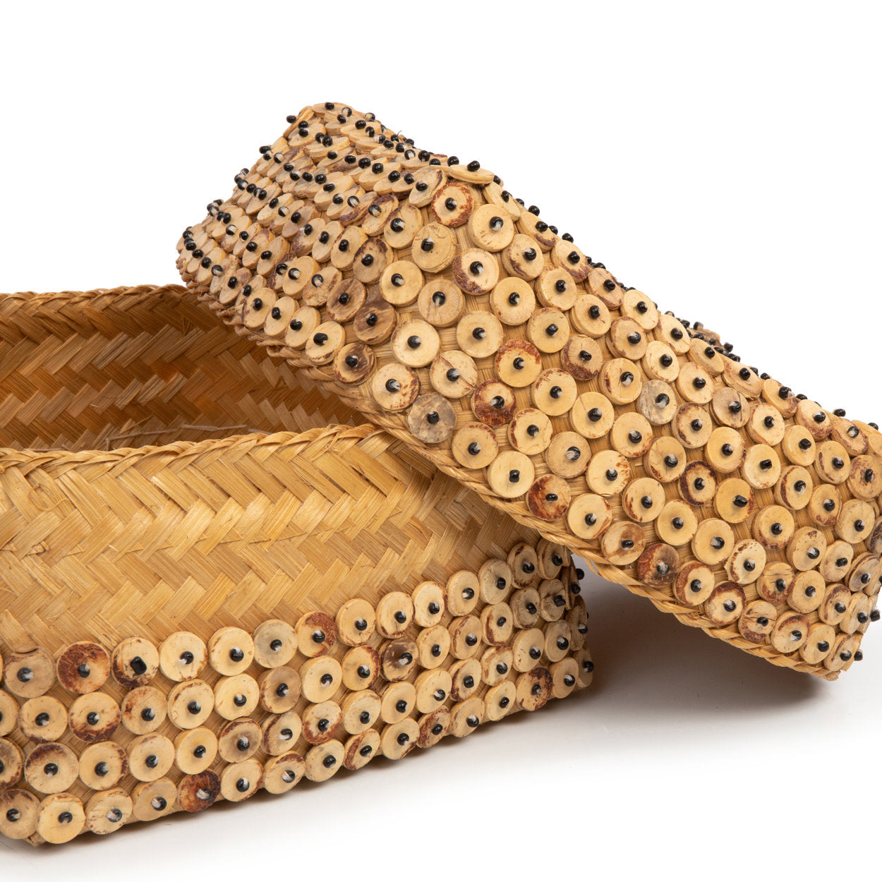 the-coconut-shell-basket-natural-l