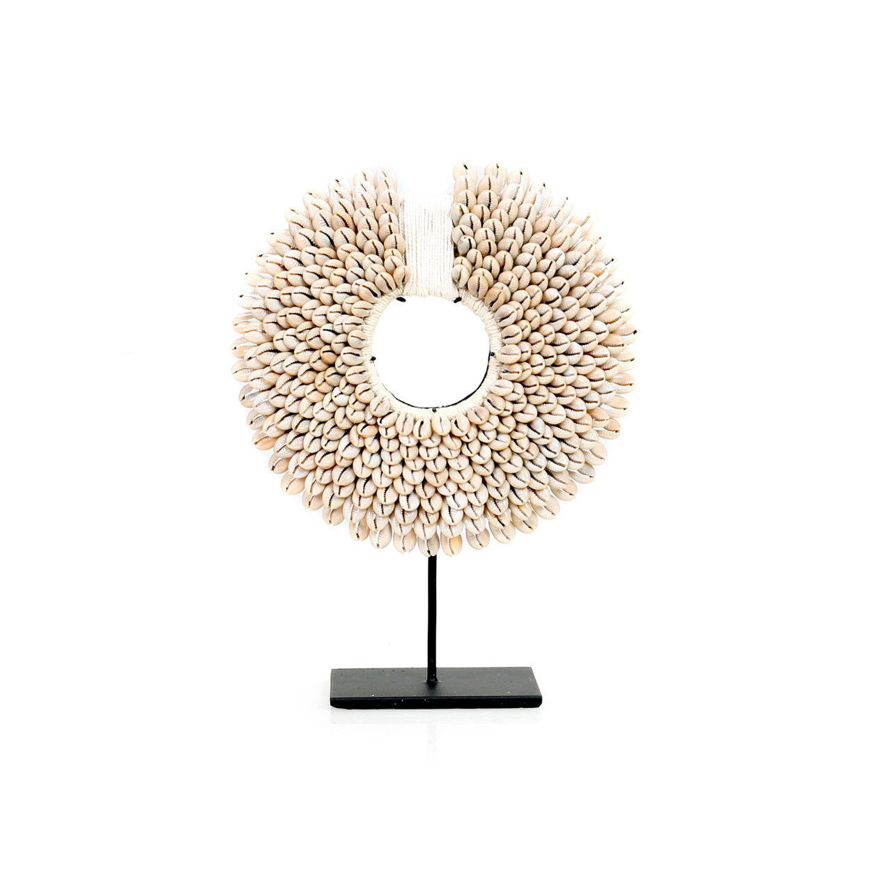 the-papua-shell-disc-on-stand-white-s