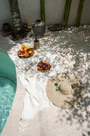 the-linen-tablecloth-white-180x300