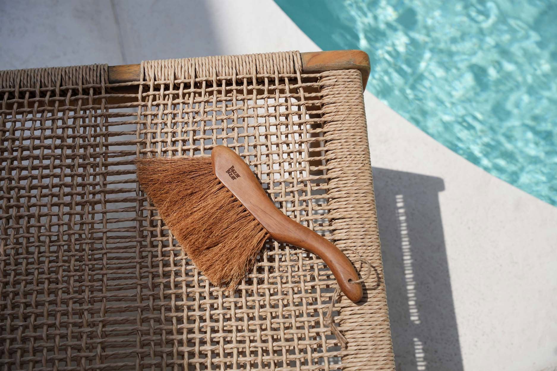 the-maha-brush-natural