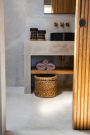 the-serene-candle-holder-black-natural-l