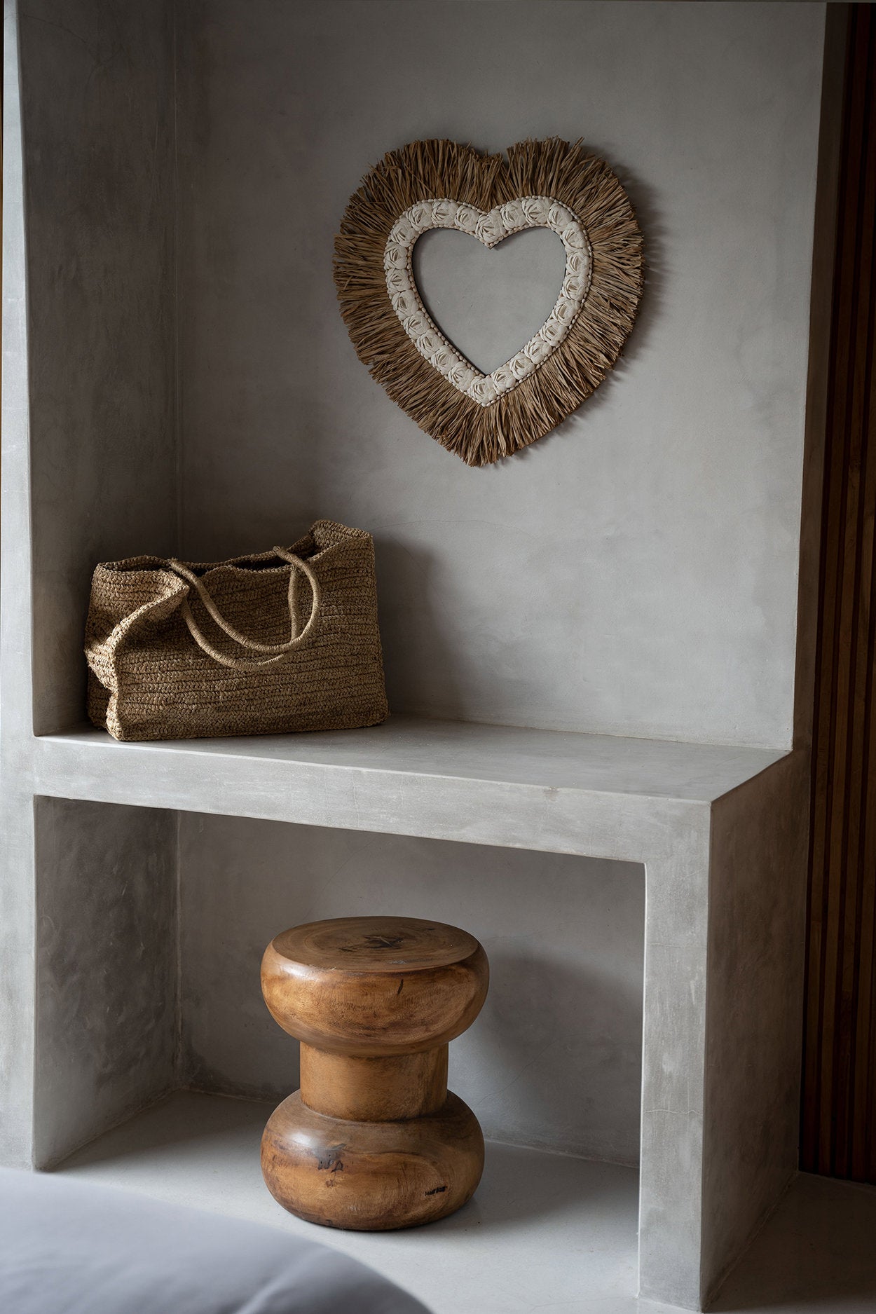 the-wayra-stool-natural