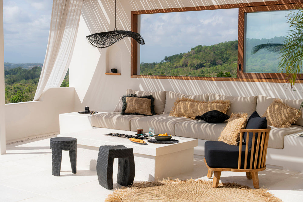 the-montano-stool-black