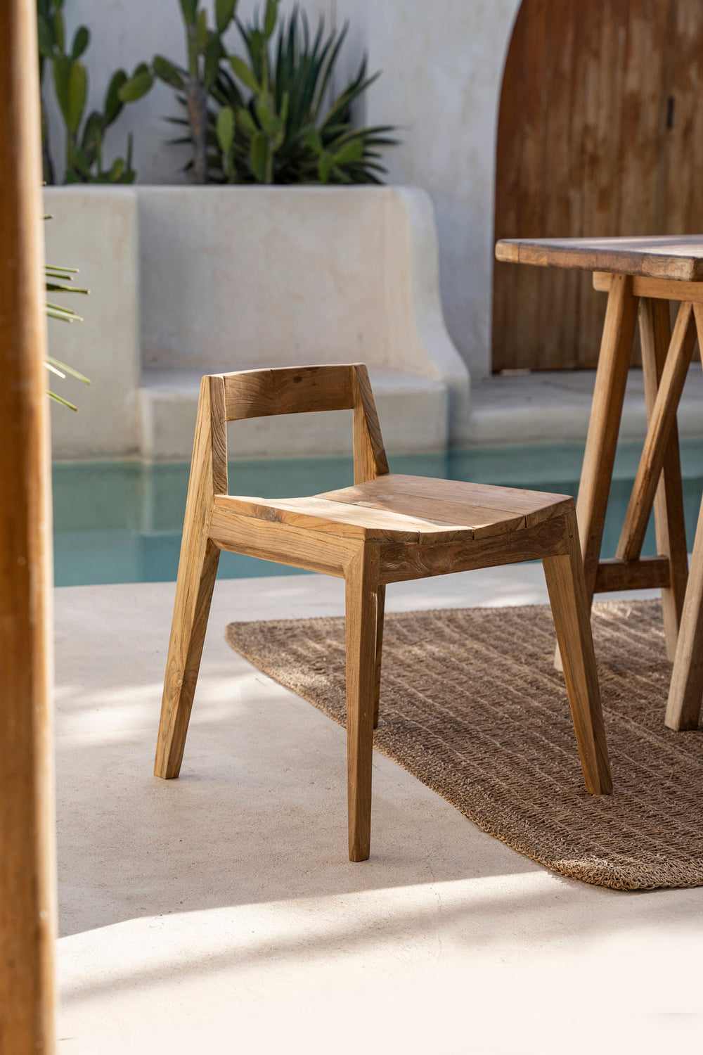 the-ydra-dining-chair-natural-outdoor