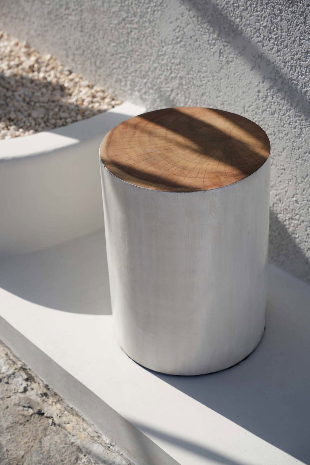 the-tribe-stool-natural-white