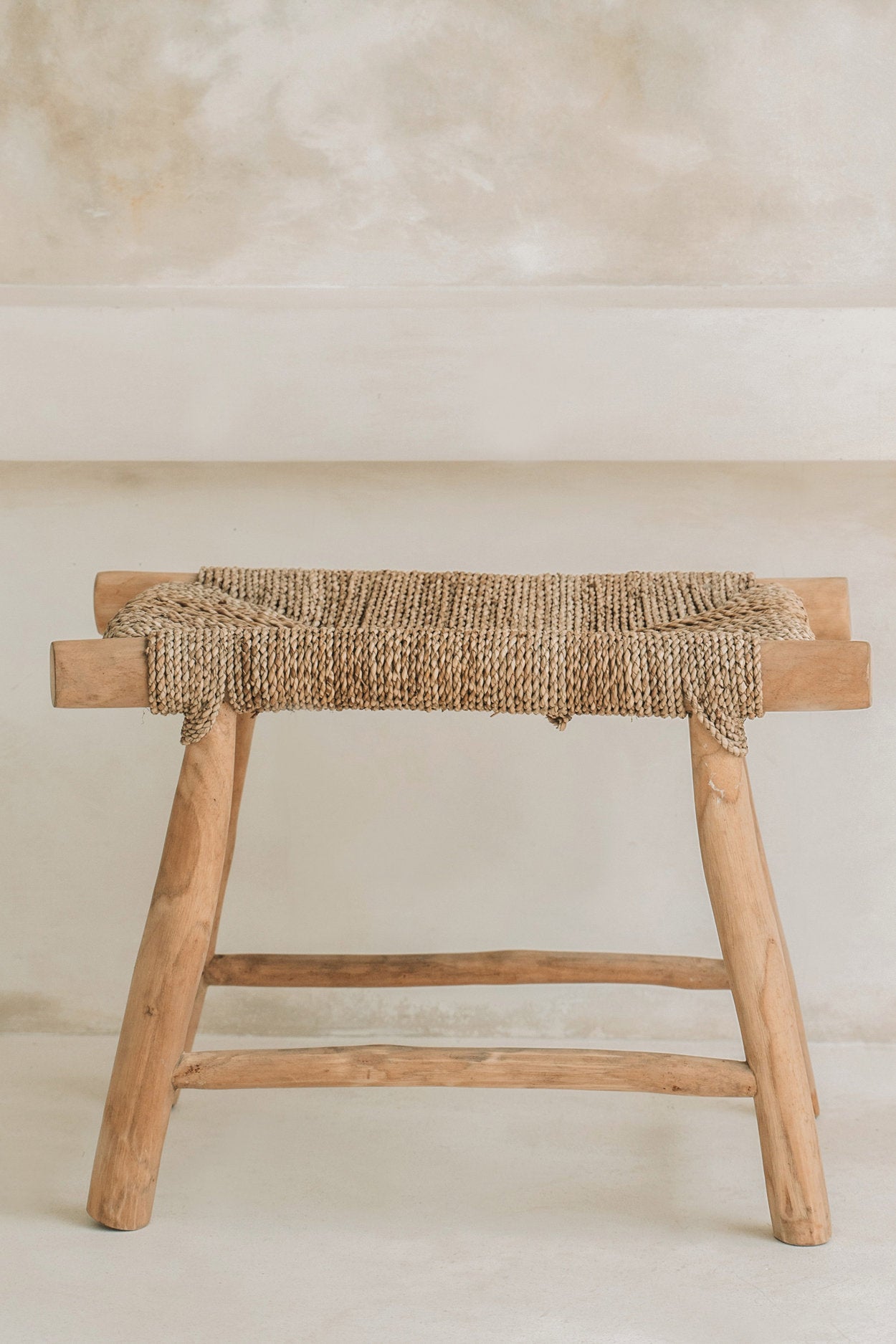 the-porto-seagrass-stool-natural-m