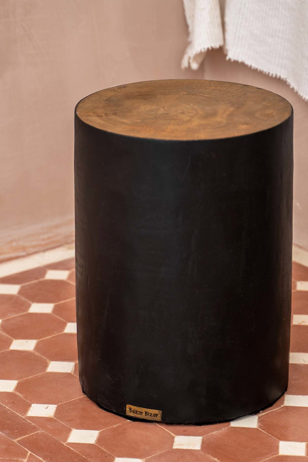 the-tribe-stool-natural-black