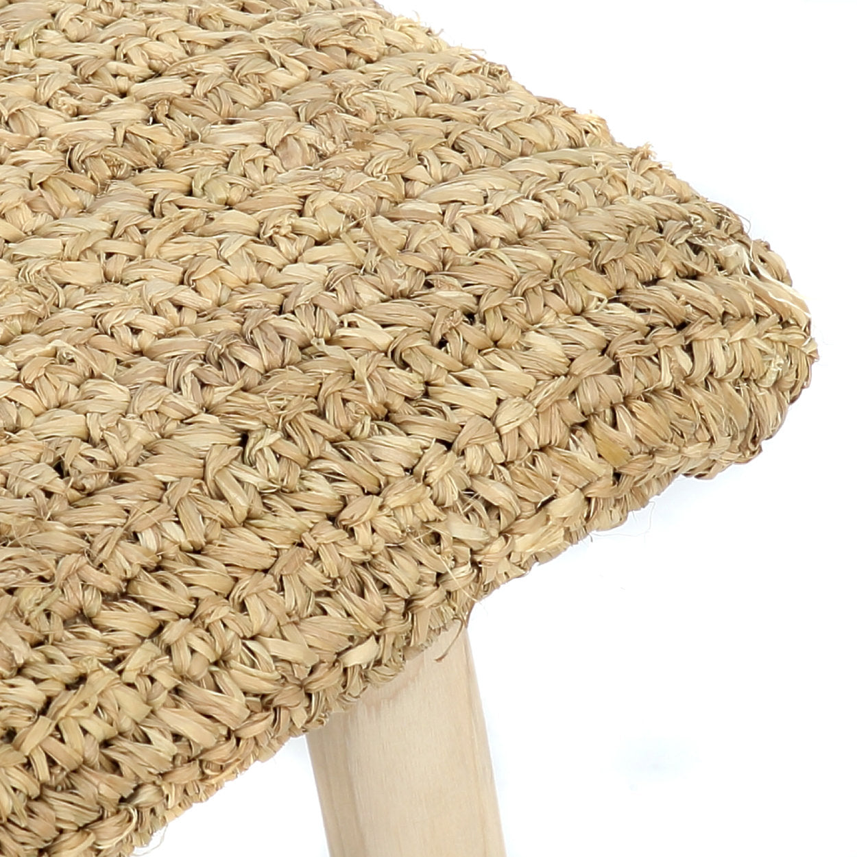 the-raffia-bench-natural